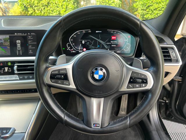 Image for 2021 BMW 3 Series 330e M-SPORT COMPETITION 2.0 HYBRID AUTO // 20" M COMPETITION ALLOYS // LEATHER HEATED SEATS // APPLE CARPLAY/ANDROID AUTO