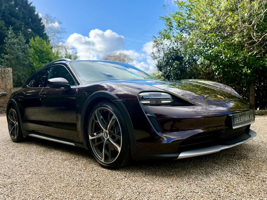 Image for 2022 Porsche Taycan 4 CROSS TURISMO *Performance Battery Plus…4 Wheel Drive*