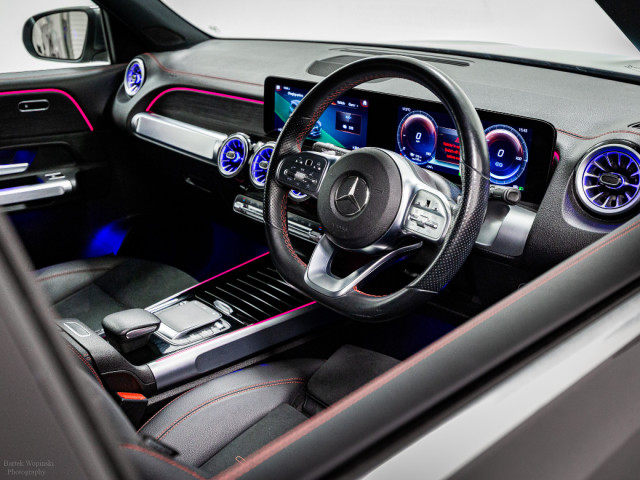 Image for 2022 Mercedes-Benz EQB EQB 300 4MATIC AMG LINE PREMIUM 66.5kWh 225HP