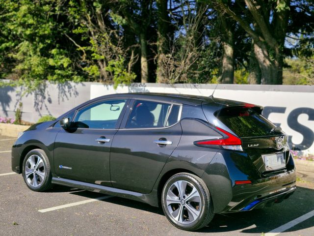 Image for 2021 Nissan Leaf 2021 Nissan Leaf SV Premium Battery Health Check (Excellent)