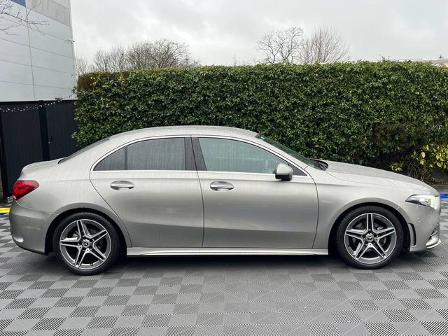 Image for 2021 Mercedes-Benz A Class A200d AMG-LINE PREMIUM PLUS // VIRTUAL COCKPIT // FULL SERVICE HISTORY // 18" DIAMOND CUT ALLOYS