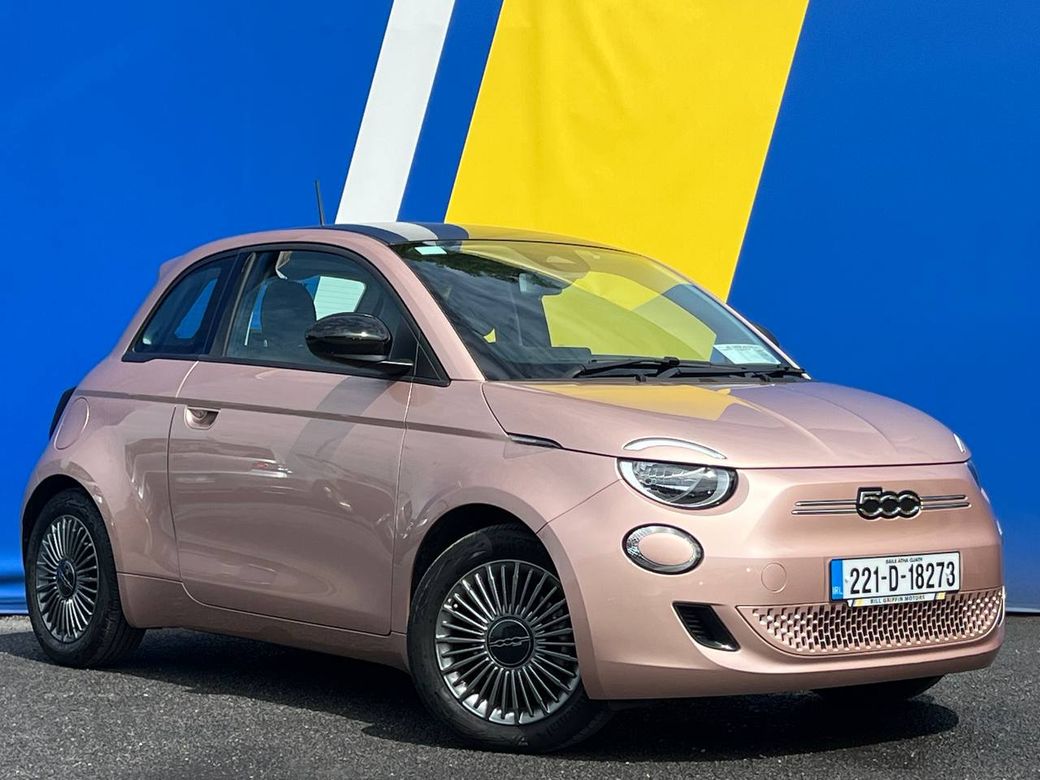 Image for 2022 Fiat 500 ICON 42KWH // PARKING SENSORS // TAXED UNTIL 05/26 // DIGITAL CLUSTER