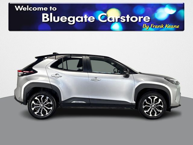 Image for 2022 Toyota Yaris Cross CR CROSS LUNA SPORT**MULTIFUNCTIONAL STEERING WHEEL**DIGITAL DASH**TOUCH SCREEN MEDIA DISPLAY**REVERSE CAMERA**AIR CONDITIONING**DRIVE MODES**EV MODE**ELECTRIC MIRRORS**FINANCE ARRANGED**