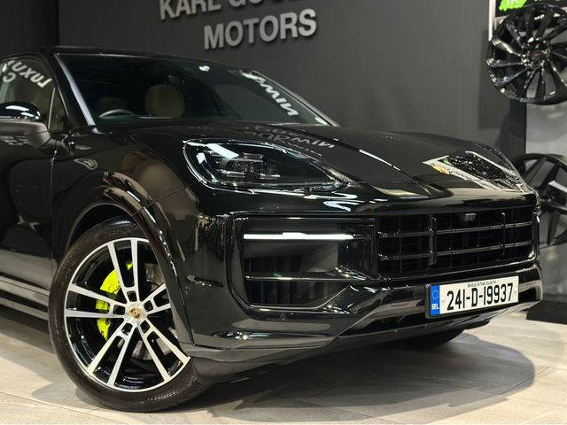 Image for 2024 Porsche Cayenne 3.0 V6 E-HYBRID MEGA SPEC