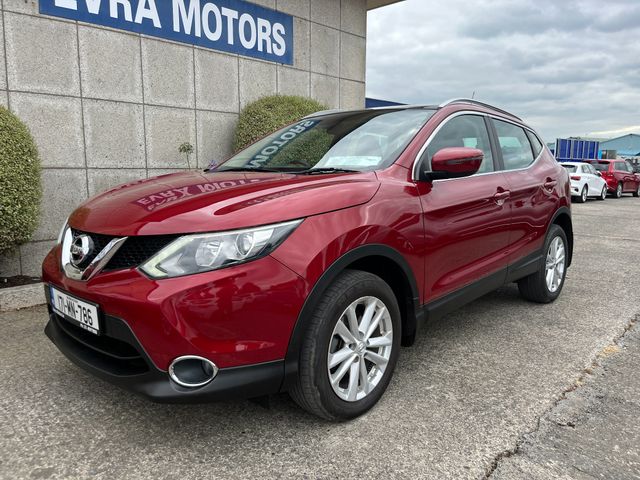 Image for 2017 Nissan Qashqai SV 1.5 DIESEL //HIGH SPEC//PANORAMIC GLASS ROOF//REVERSE CAMERA// 
