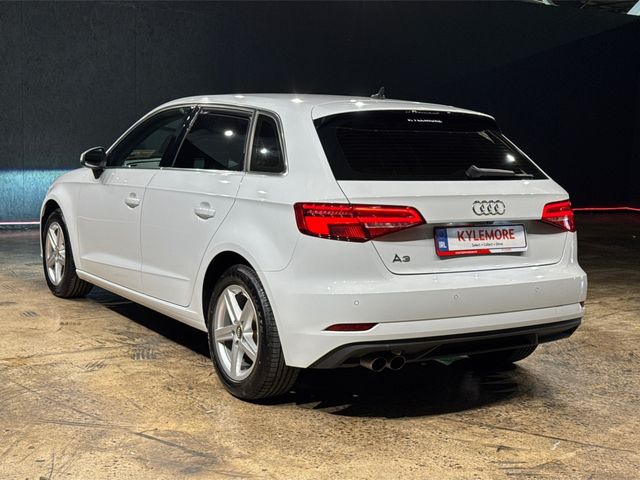 Image for 2020 Audi A3 1.4 TFSI AUTOMATIC - ALLOY WHEELS - HEATING / AC CONTROLS - REVERSE CAMERA - CRUISE CONTROL - MULTI FUNCTION STEERING WHEEL