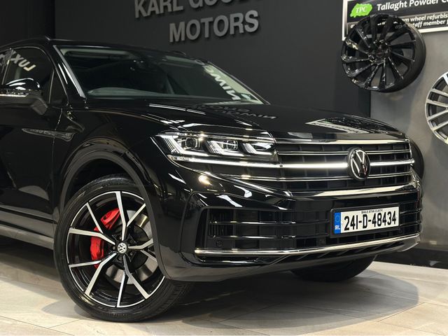 Image for 2024 Volkswagen Touareg 3.0 V6 TSIe ELEGANCE 381PS