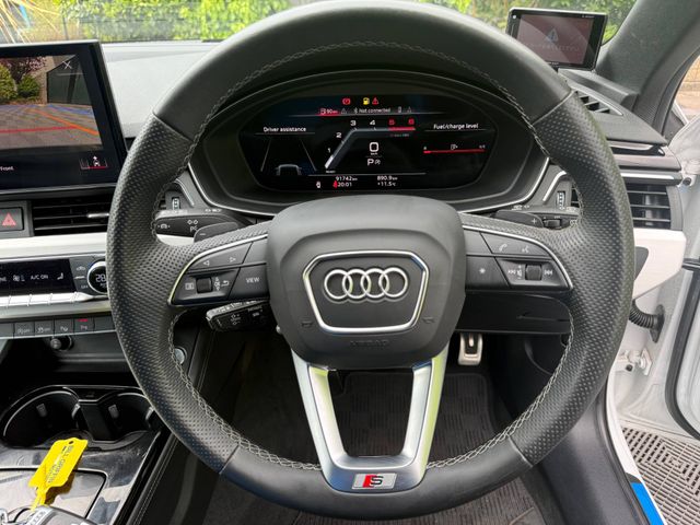 Image for 2023 Audi A4 S-LINE BLACK EDITION AVANT 2.0 TDI // 360 PARKING CAMERAS // S-LINE HEATED SPORT SEATS // 19" DIAMOND CUT S-LINE ALLOYS
