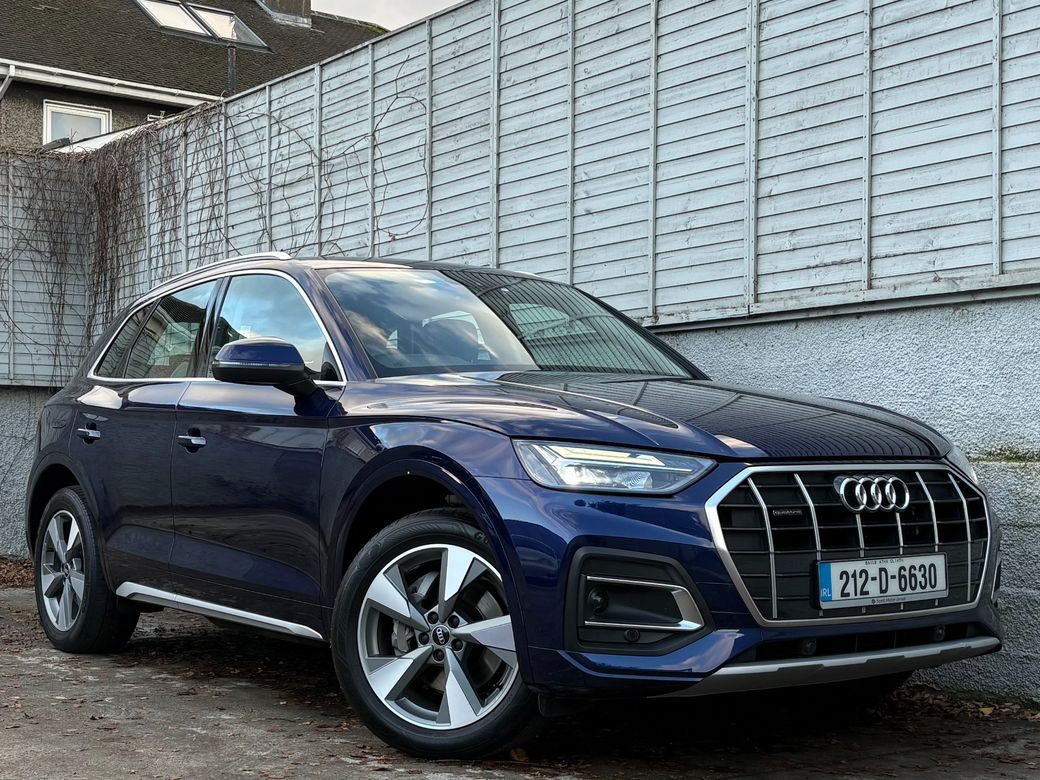 Image for 2021 Audi Q5 40 TDI S-TRONIC Q SE LAUNCH 5DR AUTO / LEATHER / HEATED SEATS / *FINANCE PACKAGES AVAILABLE*