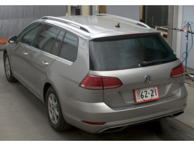 Image for 2017 Volkswagen Golf 1.2 Estate Petrol Auto