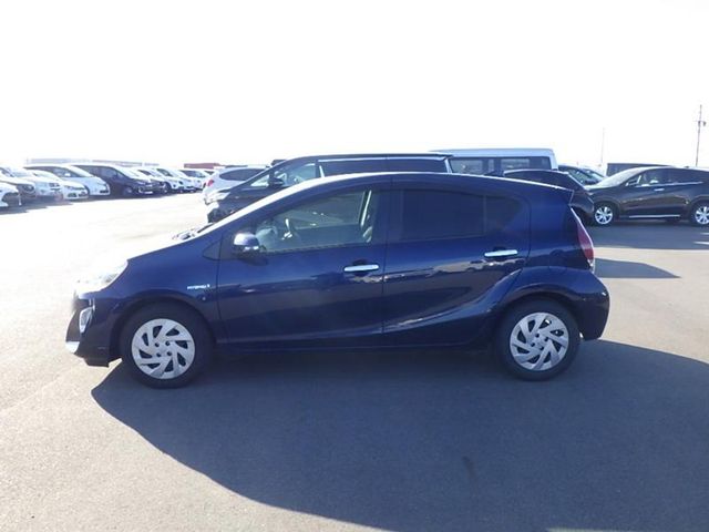 Image for 2016 Toyota Aqua S StyleBlack