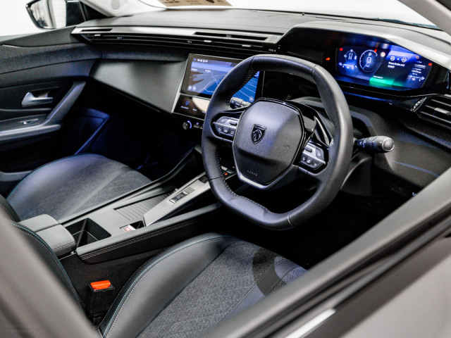 Image for 2024 Peugeot 408 Allure 1.6 Plug-in Hybrid Auto 180HP