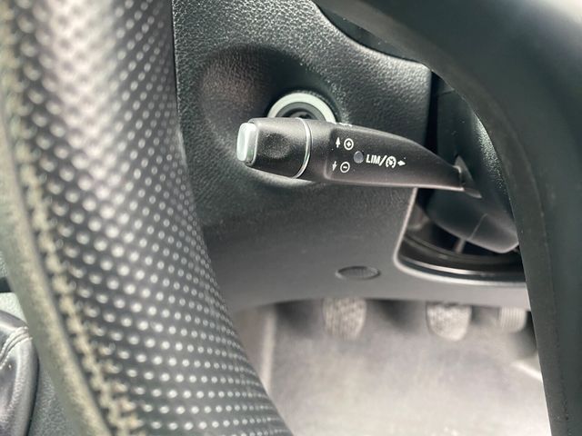 Image for 2021 Mercedes-Benz Vito 