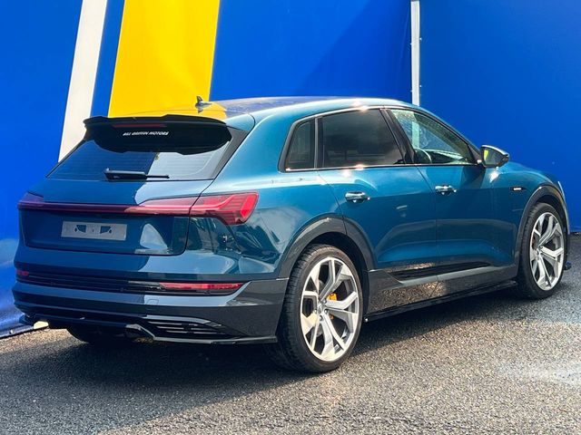 Image for 2022 Audi e-tron 50 SPORT QUATTRO // RS-PERFORMANCE PACK // LEATHER SPORT SEATS // REVERSE CAMERA