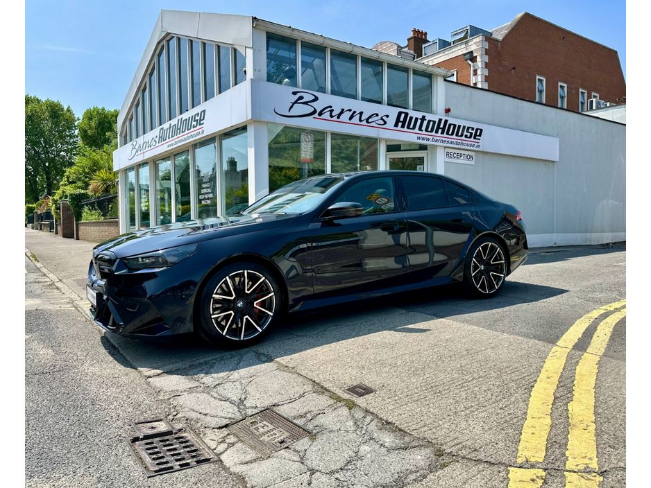 Image for 2024 BMW M5 *TINY MILAGE* 4.4 V8 HYBRID AUTO 4DR