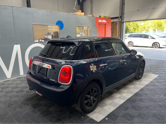Image for 2016 Mini Cooper 2016 MINI COOPER D 1.5 AUTOMATIC / CRUISE CONTROL / REVERSE CAMERA / HEATED SEAT AND MORE