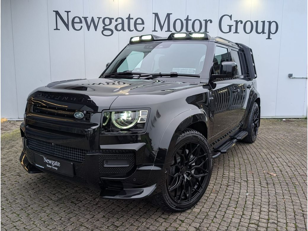 Image for 2025 Land Rover Defender X-DYNAMIC SE *MASSIVE SPEC OPTIONS*