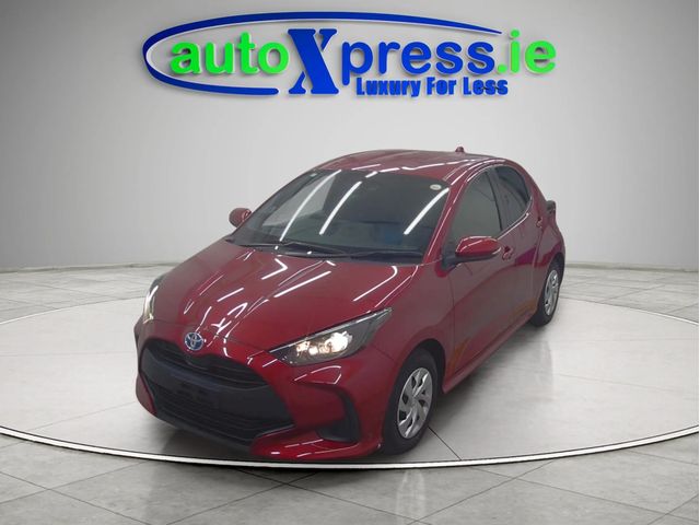 Image for 2021 Toyota Yaris 1.5 HYBRID X Automatic, Reversing camera, Low mileage