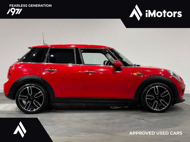 Image for 2019 Mini One LOW MILEAGE AUTOMATIC UPGRADED ALLOYS