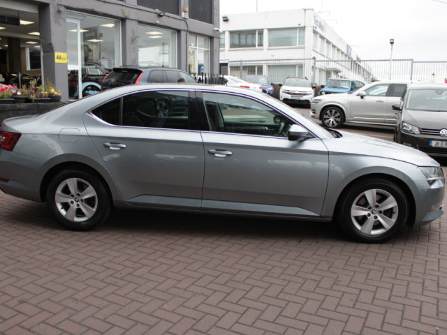 Image for 2019 Skoda Superb AMBITION 2.0TDI 150HP DSG 4DR AUTOMATIC // WITH 170, 000 KM'S // BUY WITH CONFIDENCE AA AND SIMI APPROVED DEALER 2026 // FINANCE ARRANGED // ALL TRADE INS WELCOME //