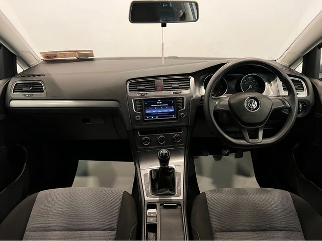 Image for 2016 Volkswagen Golf 1.6 TDI S BLUEMOTION 105PS 5DR