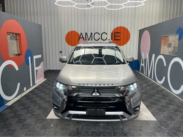 Image for 2020 Mitsubishi Outlander €23950! 2020 MITSUBISHI OUTLANDER PHEV 2.4L HYBRID / 103K KMS / CRUISE CONTROL, HEATED SEATS, REVERSE CAMERA & MORE