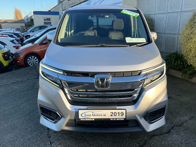 Image for 2019 Honda Stepwagon SPADA 7 SEATER HYBRID AUTOMATIC 2.0 PETROL //LOW MILES//POWER SLIDING REAR DOORS//KEYLESS ENTRY//ADAPTIVE CRUISE CONTROL//KEYLESS ENTRY//