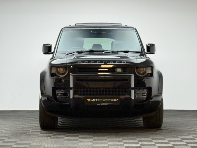 Image for 2025 Land Rover Defender HSE X-DYNAMIC P300E