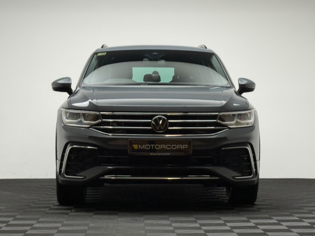 Image for 2023 Volkswagen Tiguan R-LINE TSI DSG