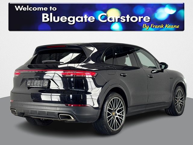 Image for 2021 Porsche Cayenne V6 E-HYBRID**HEATED LEATHER ELECTRIC SEATS**MULTIFUNCTIONAL STEERING WHEEL**REVERSE CAMERA**PARKING SENSORS**APPLE CARPLAY**TOUCHSCREEN MEDIA**DRIVE MODES**ADAPTIVE AIR SUSPENSION**ELECTRIC TAILGATE**