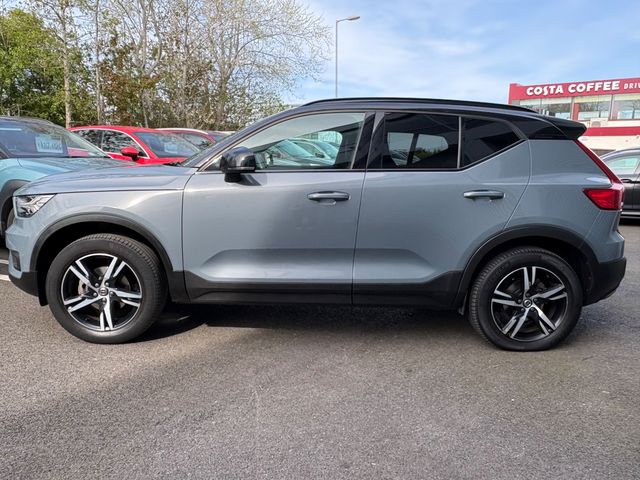 Image for 2020 Volvo XC40 1.5 Petrol T3 R-design Manual