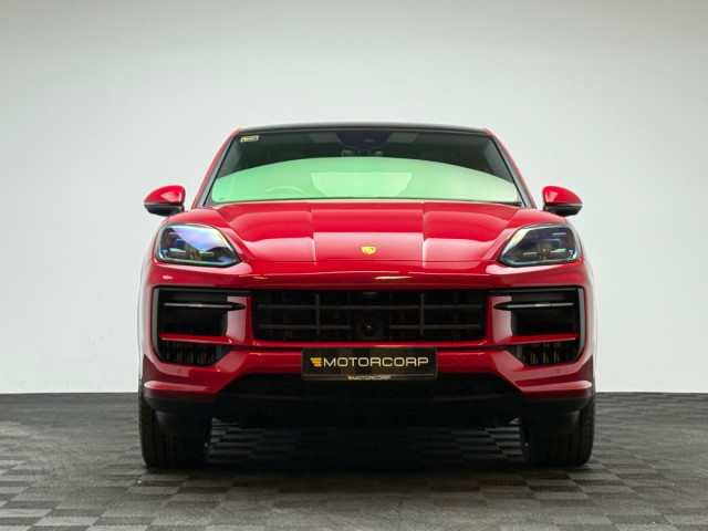 Image for 2024 Porsche Cayenne COUPE 3.0 V6 E-HYBRID