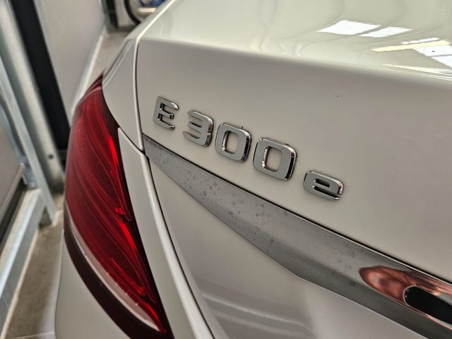 Image for 2020 Mercedes-Benz E Class E 300 e Plug-in Hybrid AMG Line