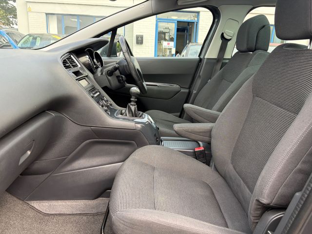 Image for 2016 Peugeot 5008 2016 Peugeot 5008 1.6 BlueHDi 120 Active 7 Seater