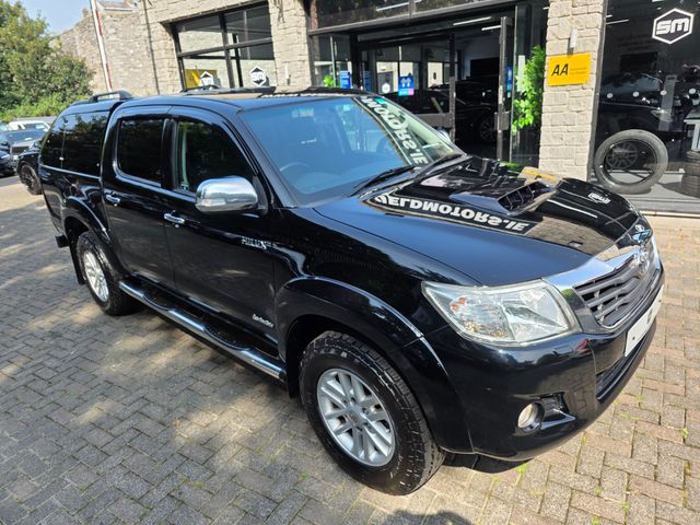 Image for 2016 Toyota Hilux INVINCIBLE 4X4 3.0 D-4D DCB. REAR CANOPY. FSH. FINANCE ARRANGED. SIMI. AA APPROVED.