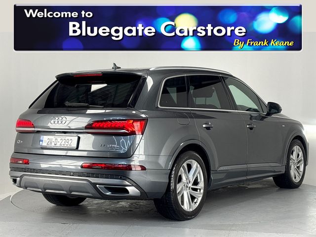 Image for 2021 Audi Q7 55 TFSI E 3.0 S LINE**BLACK LEATHER INTERIOR**FRONT HEATED SEATS**TOUCH SCREEN CLIMATE CONTROL**REVERSE CAMERA**APPLE CARPLAY**CRUISE CONTROL**ELECTRIC TAILGATE**AMBIENT LIGHTING**FINANCE AVAILABLE**