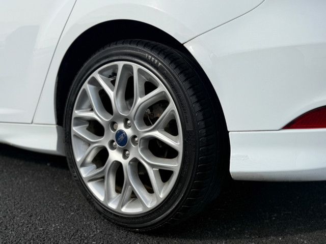 Image for 2017 Ford Focus ST-LINE TDCI