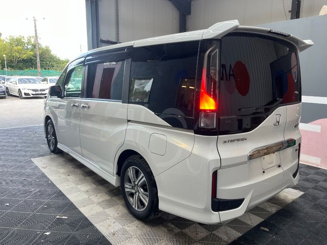 Image for 2021 Honda Stepwagon 2021 HONDA STEPWAGON EHEV SPADA G HONDA 2.0 AUTOMATIC / REVERSE CAMERA / CRUISE CONTROL / AUTOMATIC DOORS/ 7 SEATS