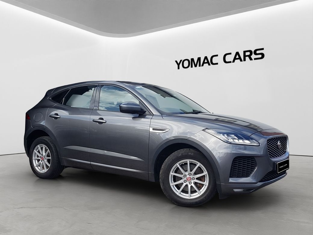 Image for 2018 Jaguar E-Pace AWD R-DYNAMIC -- IMMACULATE CONDITION -- 2018 AUTO 2.0D
