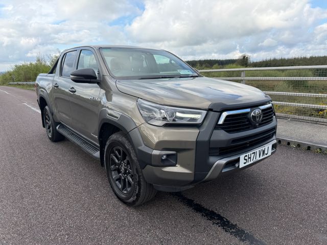 Image for 2022 Toyota Hilux 