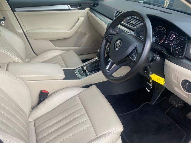 Image for 2017 Skoda Superb 1.6 TDi Style Auto 