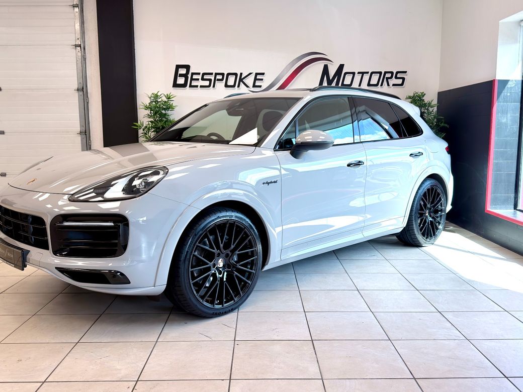 Image for 2023 Porsche Cayenne V6 PLATINUM EDITION