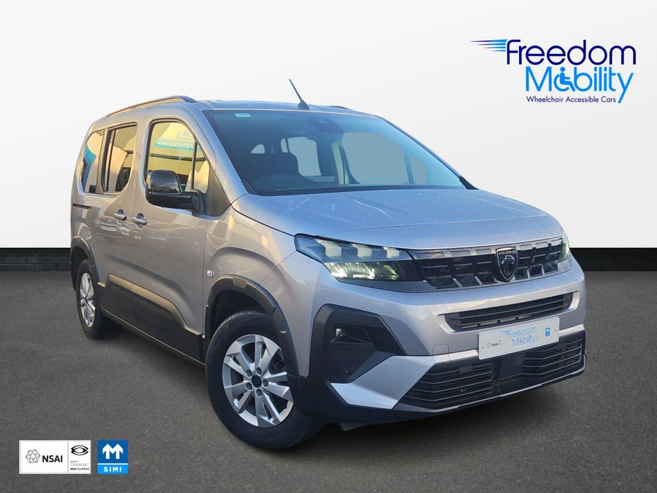 Image for 2024 Peugeot Rifter New Model Wheelchair Access