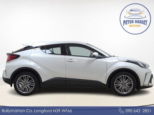 Image for 2022 Toyota C-HR 1.8 HYBRID SOL