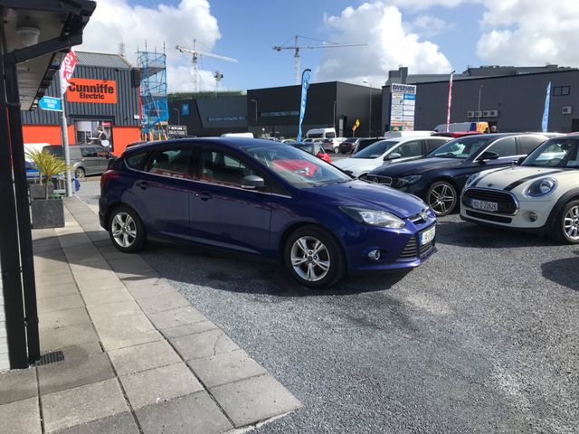 Image for 2014 Ford Focus 1.6 115PS S/S Zetec-S