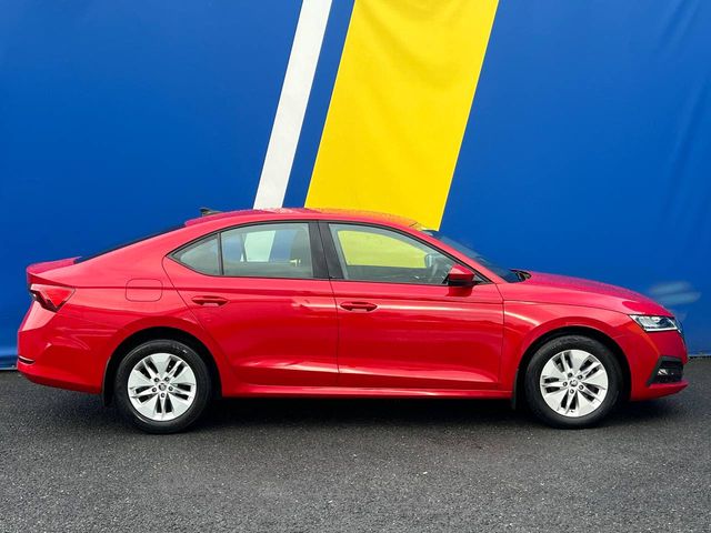 Image for 2020 Skoda Octavia TECHNOLOGY 2.0 TDI // PARKING SENSORS // APPLE CARPLAY/ANDROID AUTO // CRUISE CONTROL // DIGITAL CLUSTER