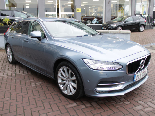 Image for 2020 Volvo V90 2.0D4 MOMENTUM 5DR ESTATE AUTOMATIC // STUNNING CAR // BUY WITH CONFIDENCE AA AND SIMI APPROVED DEALER 2026 // FINANCE ARRANGED // ALL TRADE INS WELCOME 