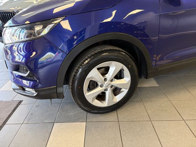 Image for 2019 Nissan Qashqai 1.5 DCI Acenta Premium 115PS 5DR