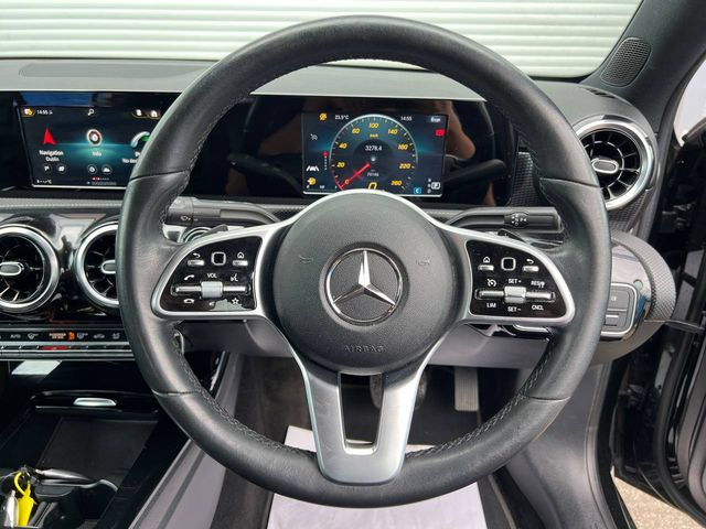 Image for 2019 Mercedes-Benz A Class A200 SPORT 1.3 AUTO // TAXED & NCT'D // HALF LEATHER SPORT INTERIOR // SATELLITE NAVIGATION