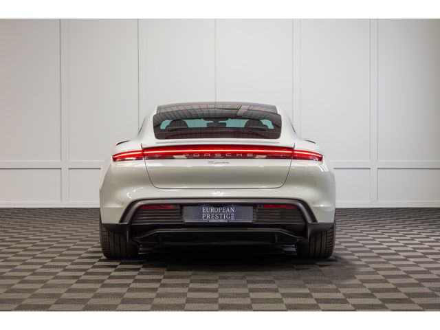 Image for 2022 Porsche Taycan 402BHP